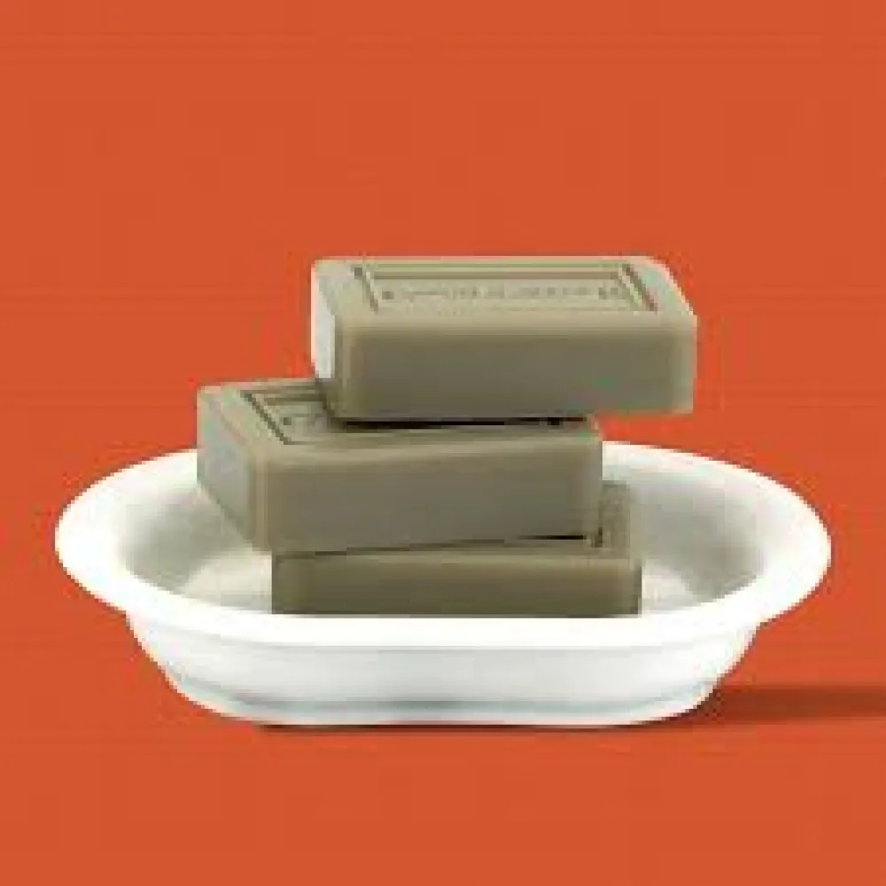 Cocoa Butter, Aloe Vera, Almond Oil, Glutathione & Olive Oil Soap